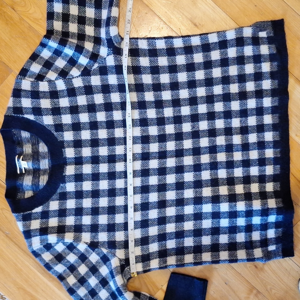 J. Crew Gingham Cashmere Sweater ASO Wednesday Adams Blue & White Size Large - Picture 8 of 11